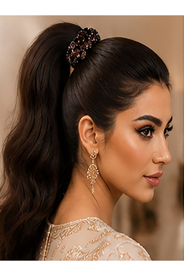ربطات شعر مزينة