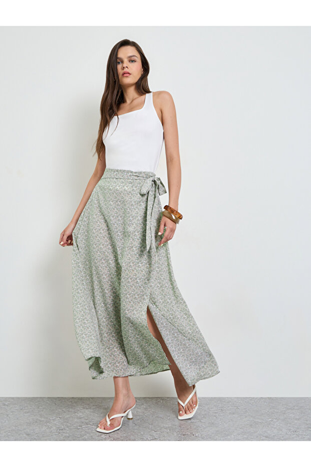 Green Graphic Print Tie-Up detail Maxi Skirt