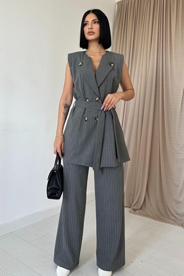 Gray Buttoned Vest and Trousers Set
