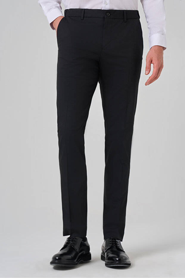 Men's Black Wool Basic Plain Dynamic Fit Trousers - 1