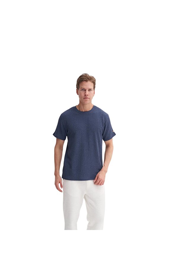 Men's Crew Neck Regular Fit T-Shirt 4050