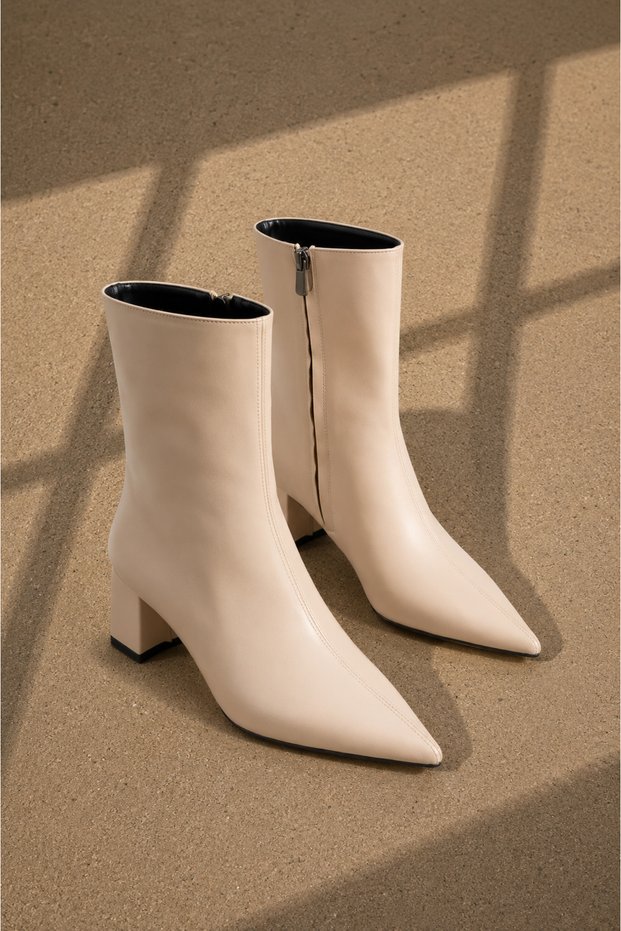 Jorel Beige Skin Women's Pointed Toe Zippered Heeled Boots