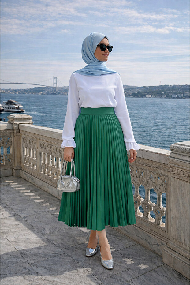 Women's Premium Pleated Emerald Long Hijab Skirt
