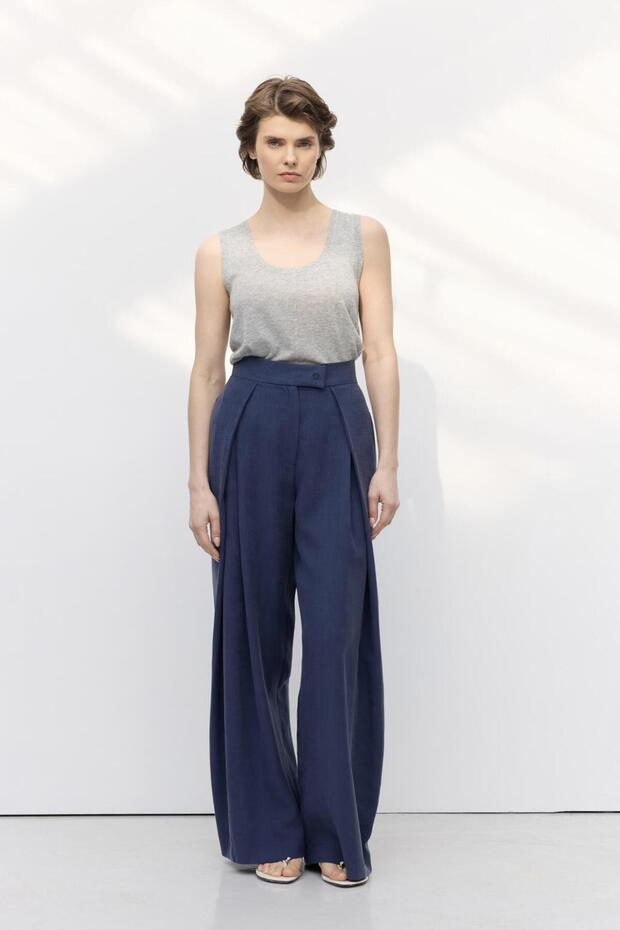 Wide Pleated Trousers Navy Blue