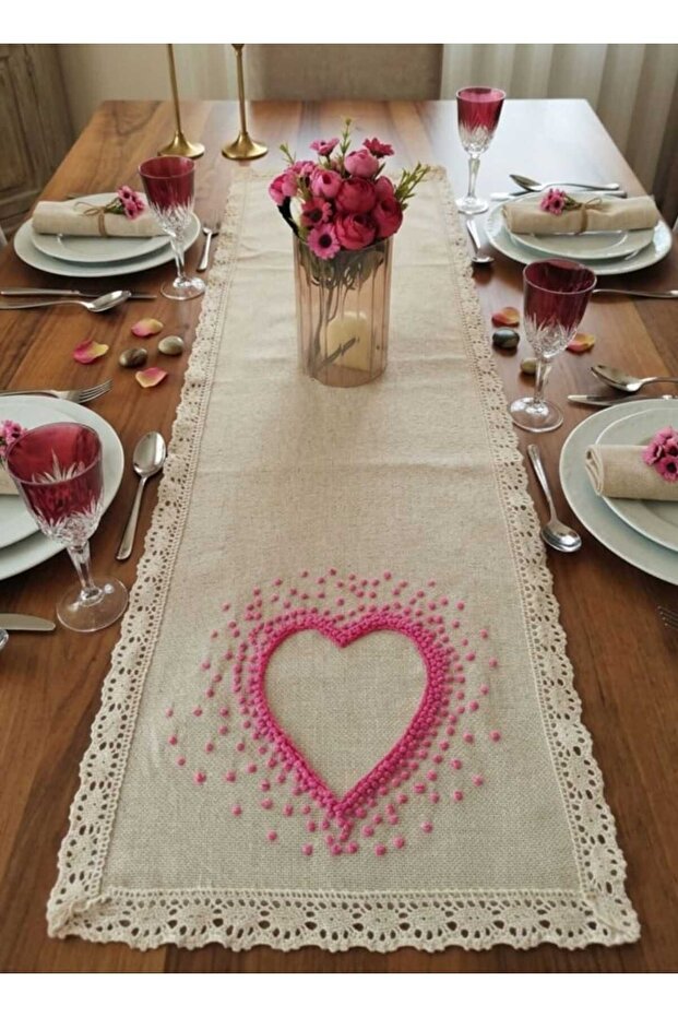 100% Handmade Embroidered Vintage Laced Natural Linen Fabric Heart Themed 30X90 cm Runner