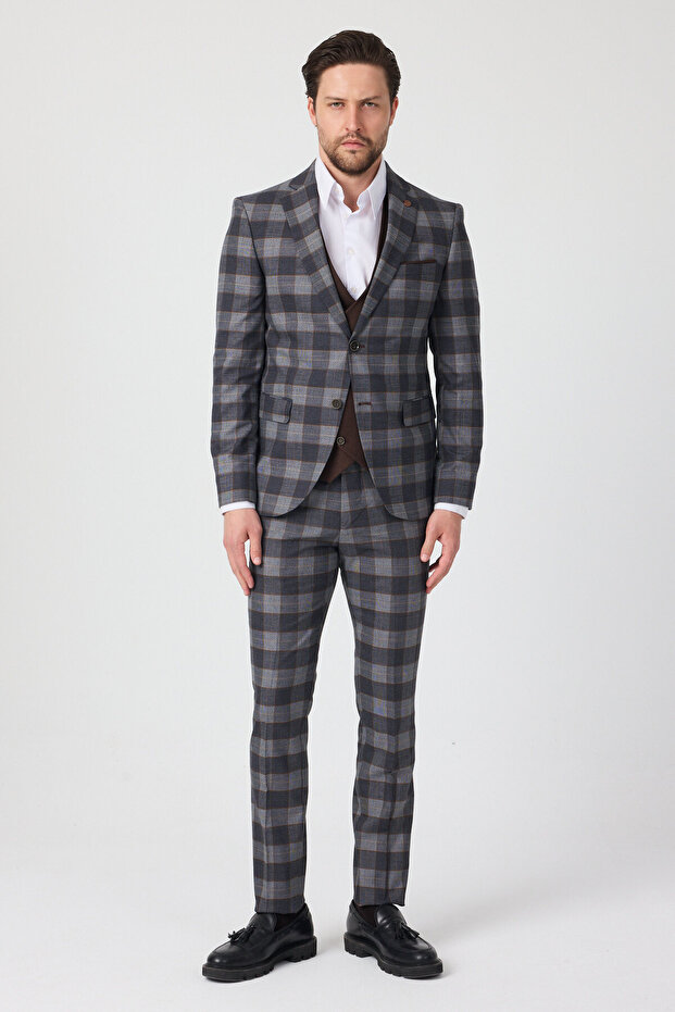 Tarcisi Men's Navy Blue-Brown Plaid Mono Collar Polyviscon Fabric Jacket+Pants+Vest Slim Fit Suit