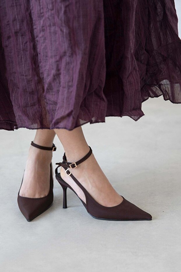 Mila Women's Heeled Fabric Shoes Brown