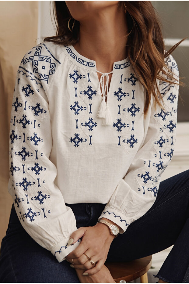 Women's White-Collared Tasseled Embroidered Cotton Blouse