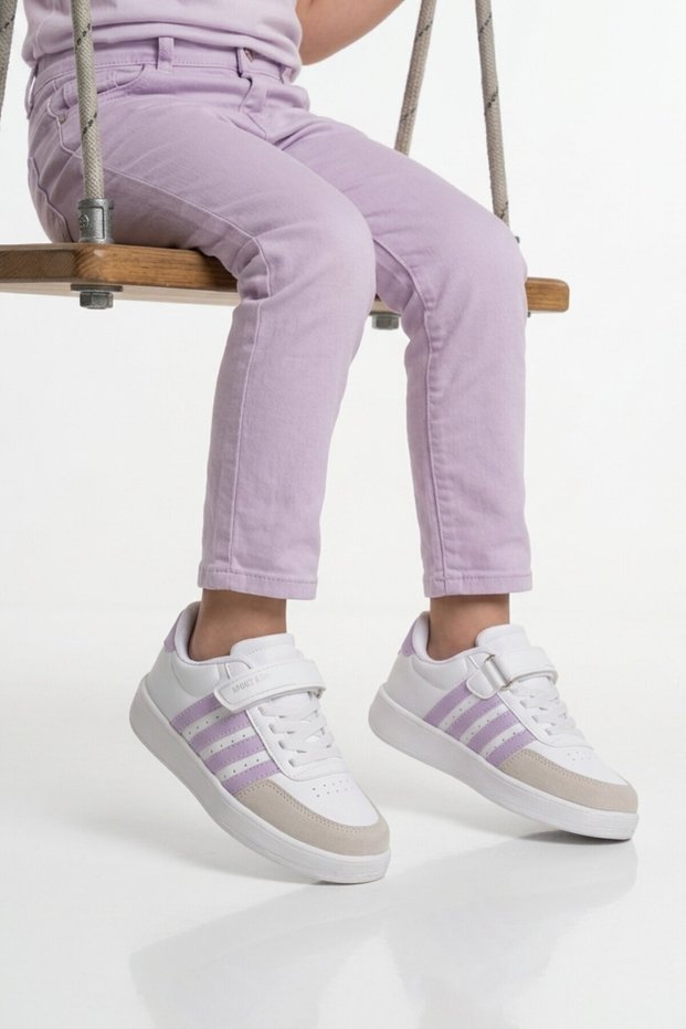 White Lilac Velcro Girls' Sports Shoes