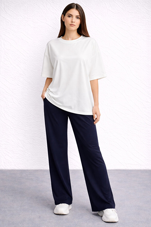 Women's 2-Piece Set Oversized Basic T-Shirt and Wide-Leg Pants Comfortable Casual Style