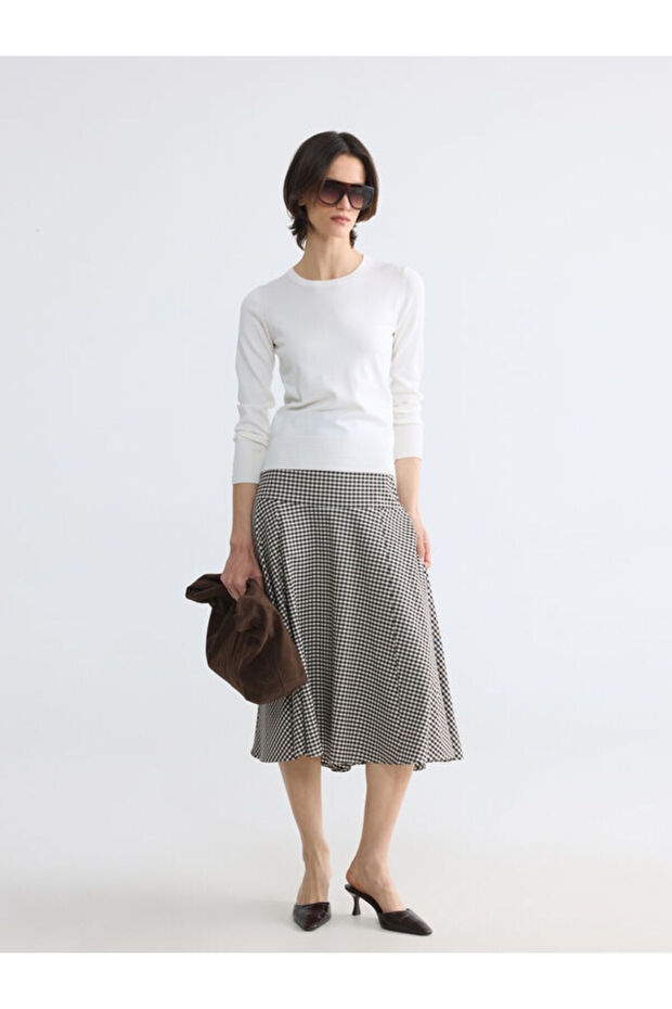 Plaid Flared Skirt with Zipper at the Waist