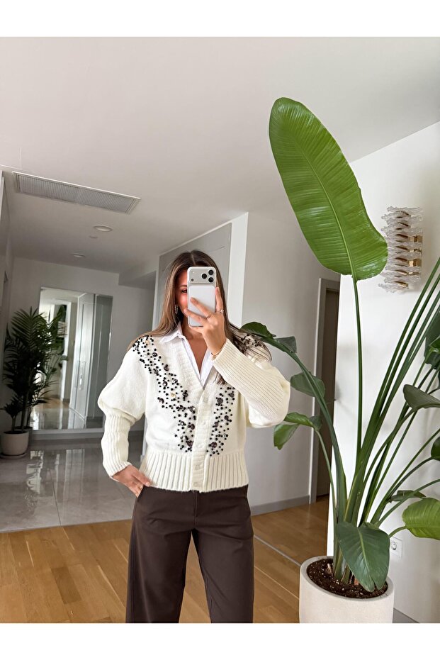 Stone and Bead Detailed Cardigan - Ecru