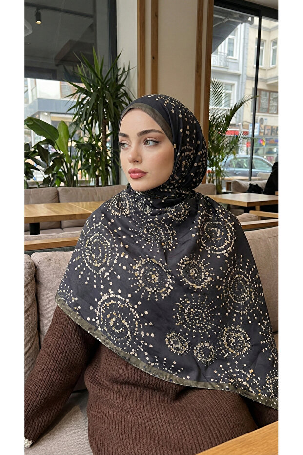 شال ناعم منقوش - 140