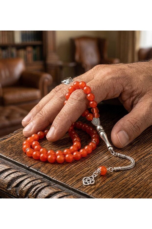Agate Natural Stone 33-Piece Men's Rosary Eutysa