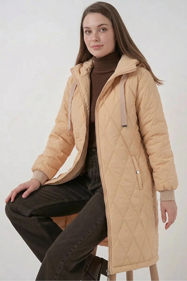Women's Hooded Quilted Beige Coat
