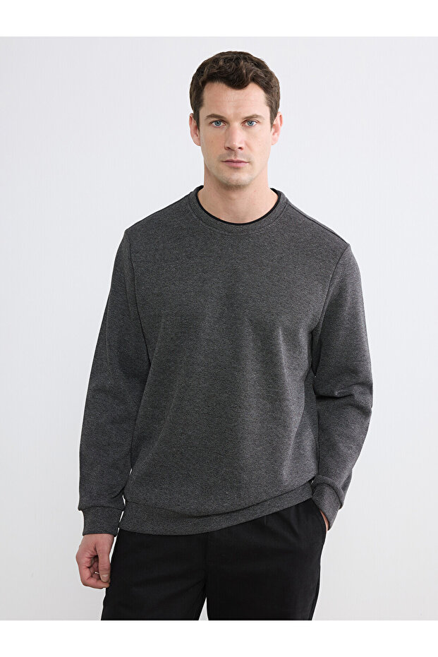 Lcwaikiki Classic Black Crew Neck Men's Sweatshirt