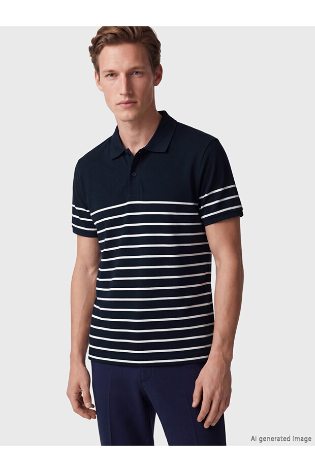 Esvab • Modern & Distinctive Devrik Roba Collar Striped Pique Men's T-Shirt