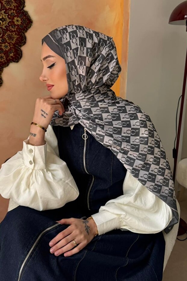 Smoked Monogram Patterned Soft Shawl