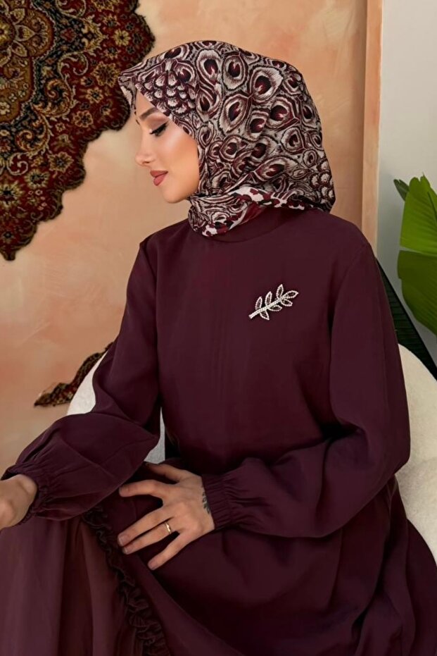 Burgundy Patterned Soft Scarf