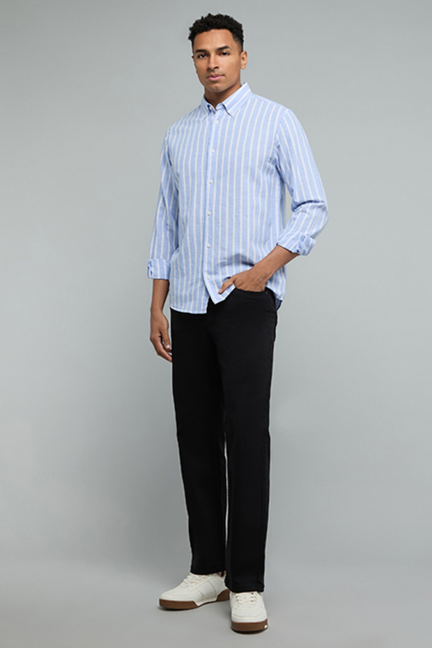 Solid Straight Fit Jeans with Button Closure - 3