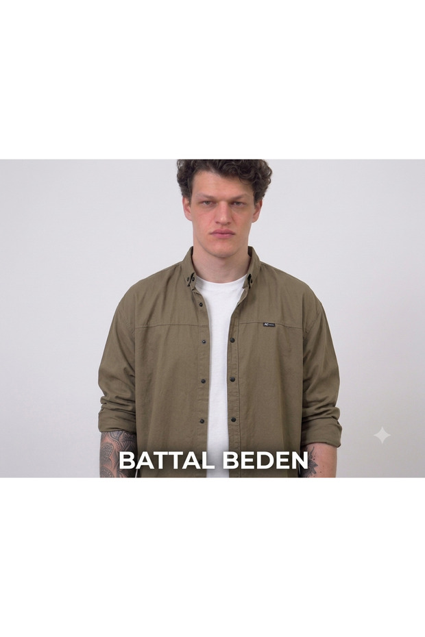 Men's Oversized Gabardine Denim Shirt - Snap Button and Relaxed Fit
