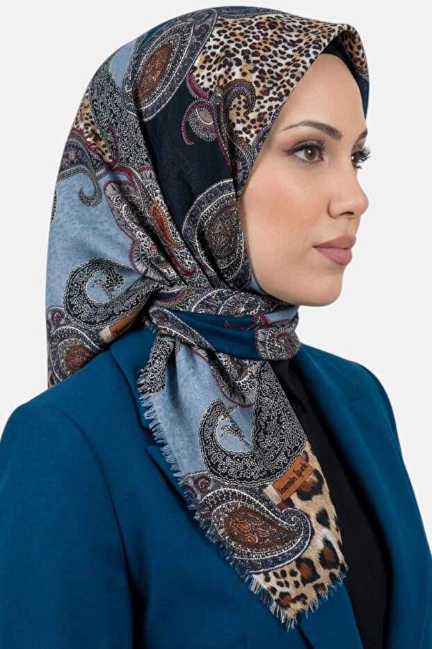 Women's Light Blue Leopard and Paisley Patterned Flared Scarf