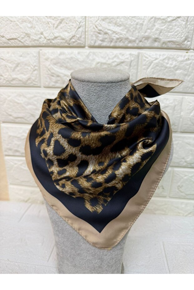 Leopard Pattern Scarf Bandana 50 cm