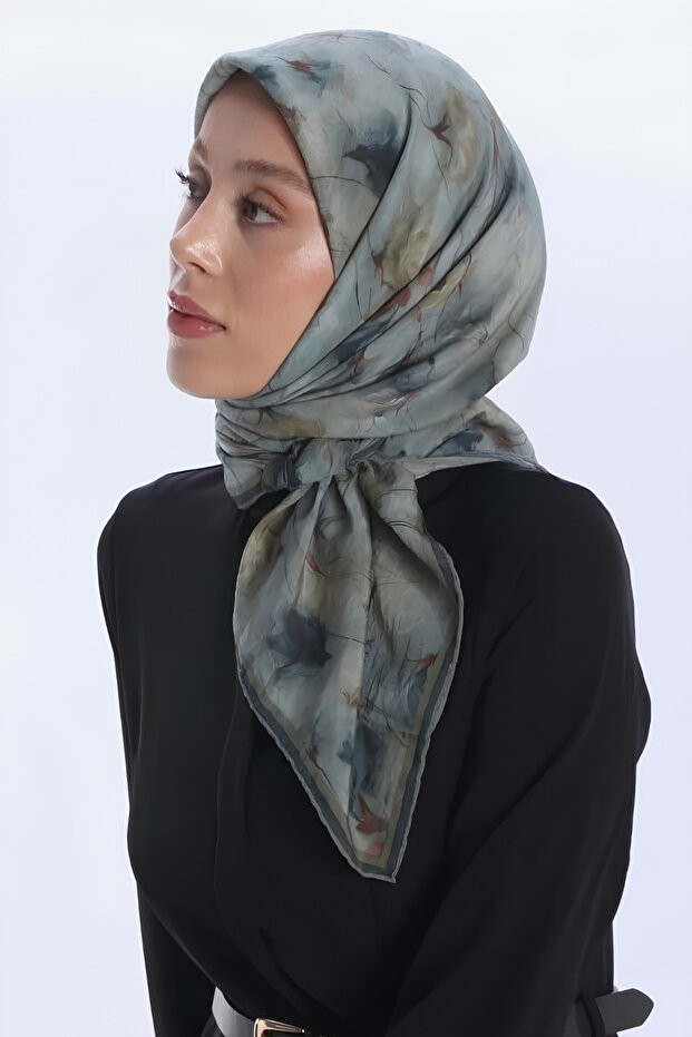 وشاح بنمط روزفيل