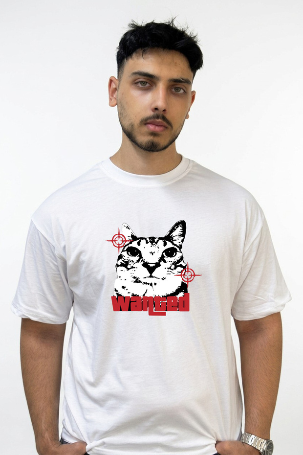 تي شيرت أبيض كبير الحجم مطبوع بتصميم Cat Wanted