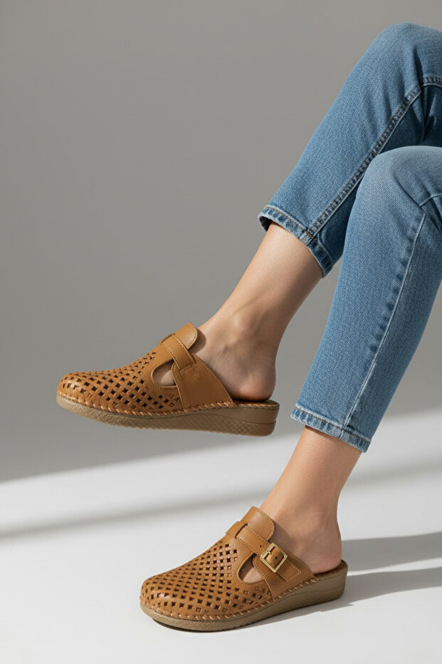 Orthopedic Genuine Leather Mother Slippers Suitable for Heel Spurs and Bone Protrusions