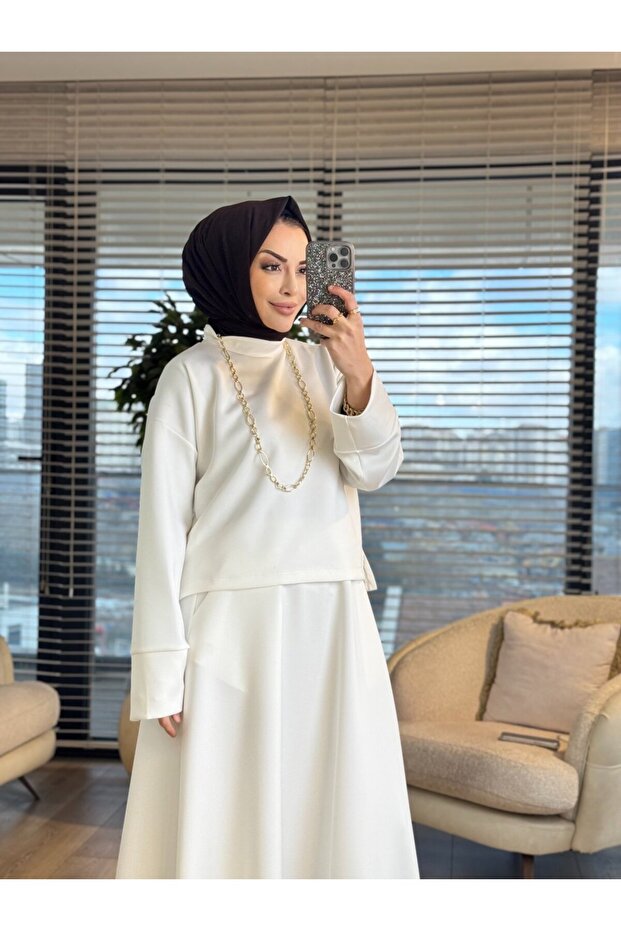 24381-1 بلوزة بأكمام سميكة لون إكرو