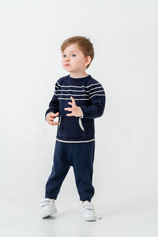 Boy's Winter Knitwear Set with Kangaroo Pockets