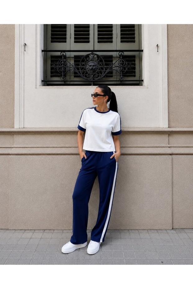 Women's Soft Textured Crew Neck Sweatshirt Set