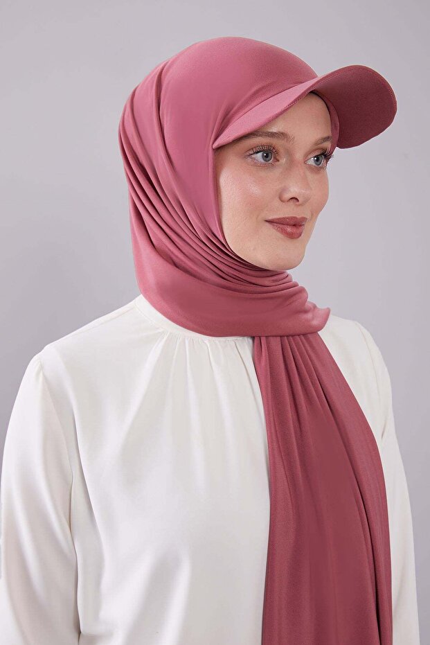 شال عملي بلون الفوشيا مع قبعة