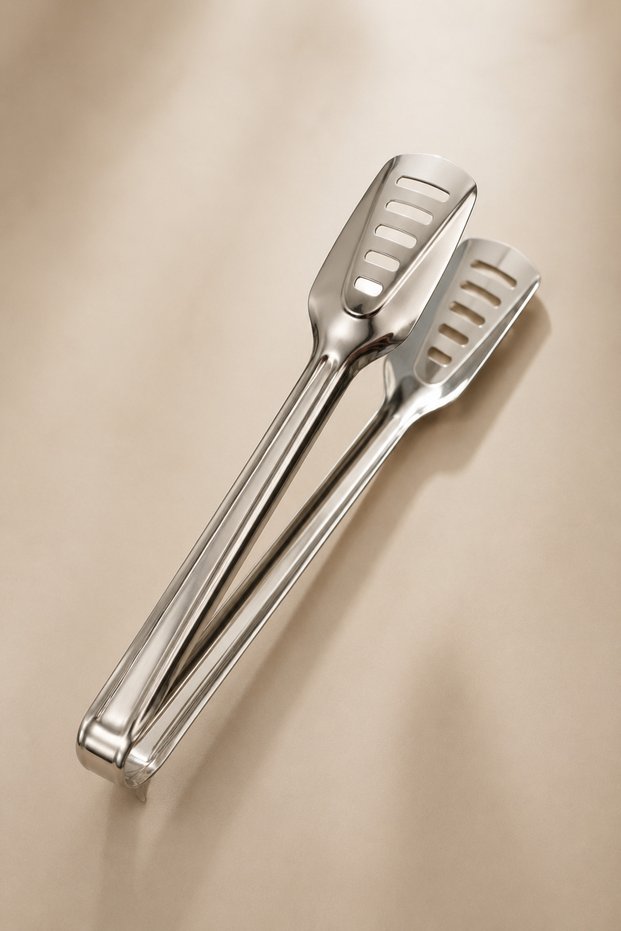 Katty Stainless Steel Serving Tongs – Multi-Purpose Kitchen Tongs with Wide and Perforated Heads, 23 cm