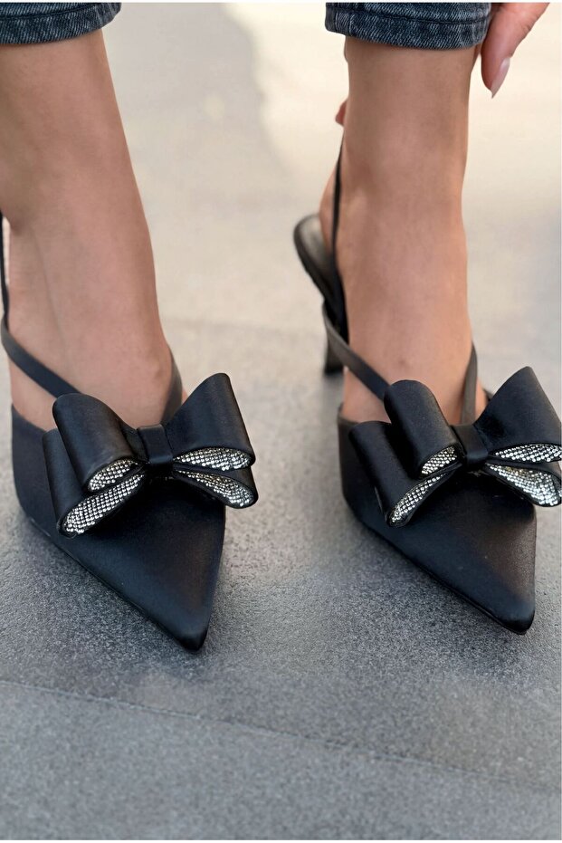Brakel Black Satin Women's Stiletto
