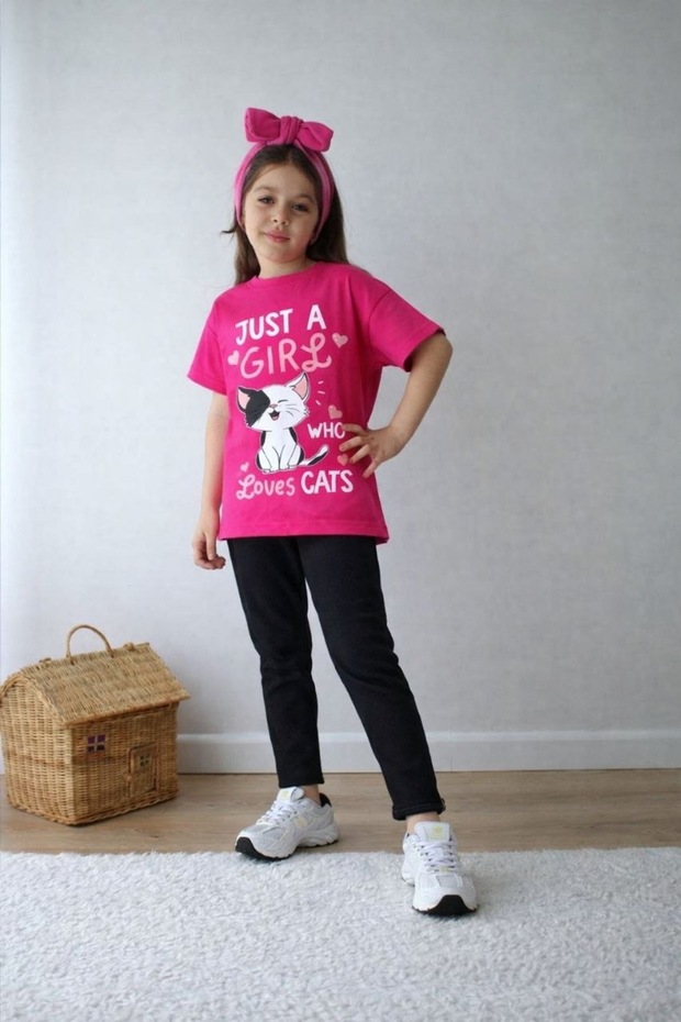 Girl's Printed Short Sleeve T-Shirt and Leggings 2-Piece Set – Casual Comfortable Fit