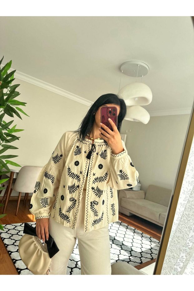 Women's Embroidered Tie-Up Balloon Sleeve Linen Very Stylish Shirt Jacket