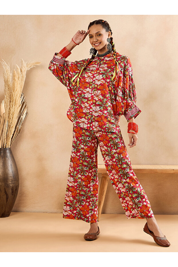 Women Red Floral Printed Rayon Co Ord Set With Tunic & Pants