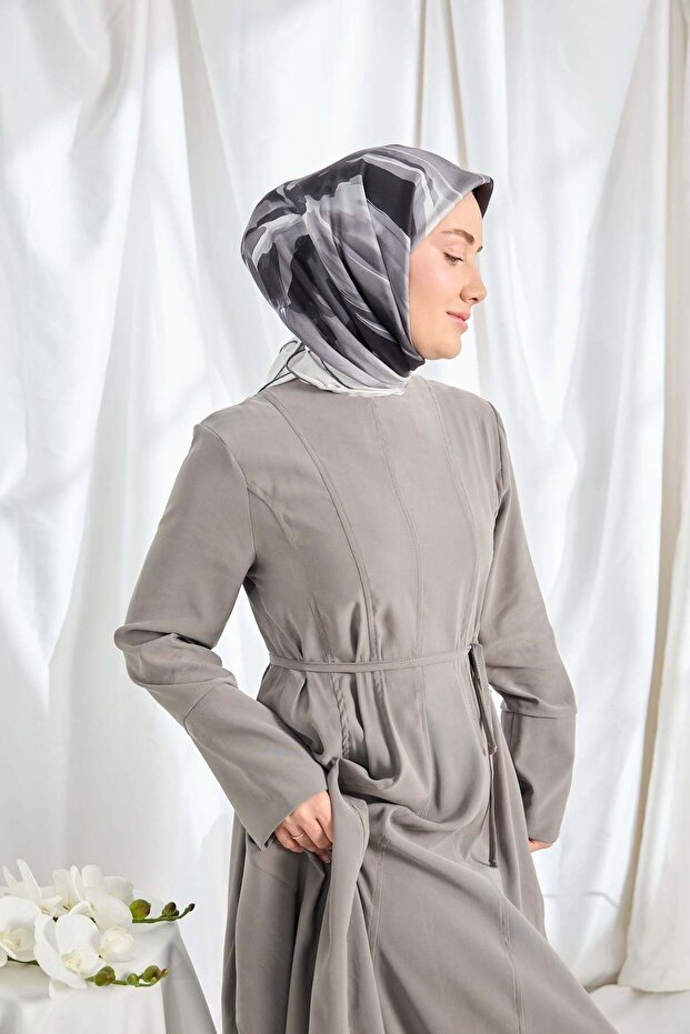 Twill Silk Scarf Watercolor Gray