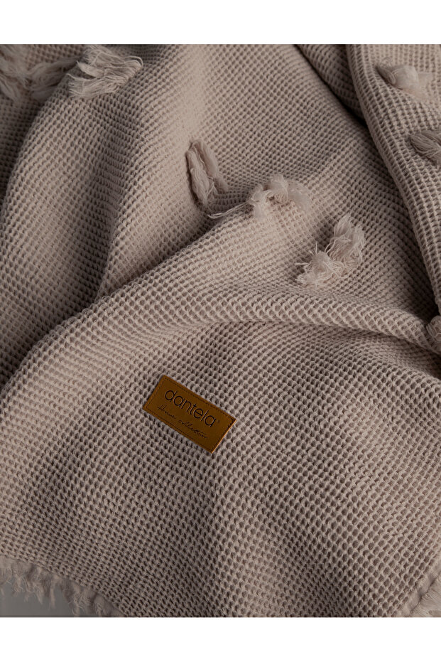 Plumepompon Bedspread - Dark Beige - 2