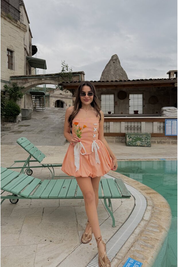 Women's Orange Strapless Tie-Detail Bustier and Balloon Mini Skirt Set – Blouse, Modern and Stylish 2-Piece Set 7983