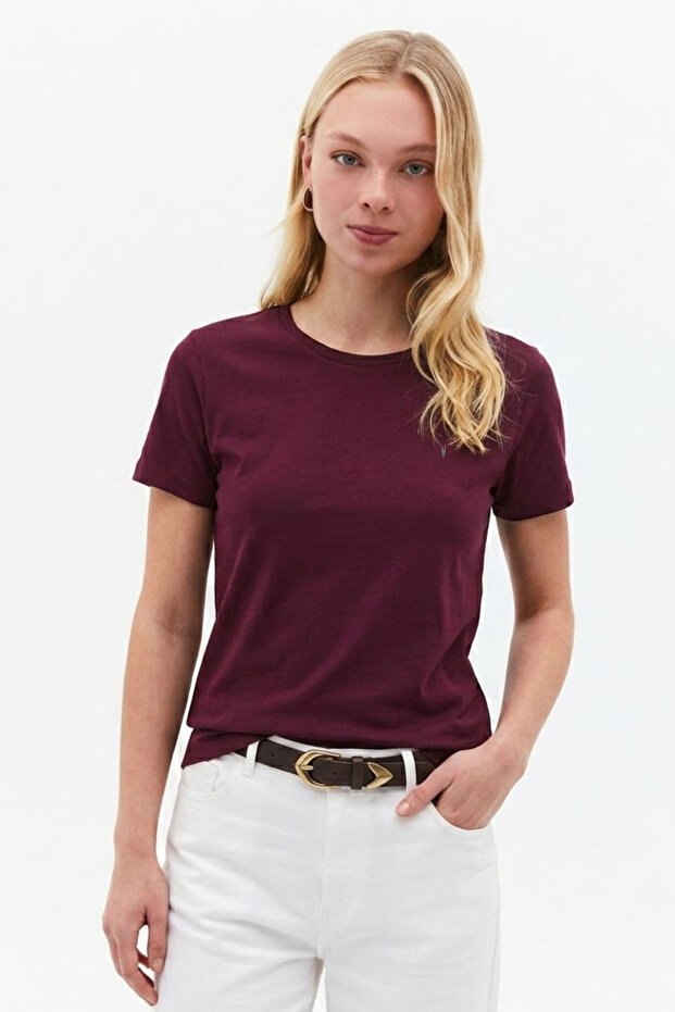 Women's Crew Neck Loose Basic Claret Red T-Shirt