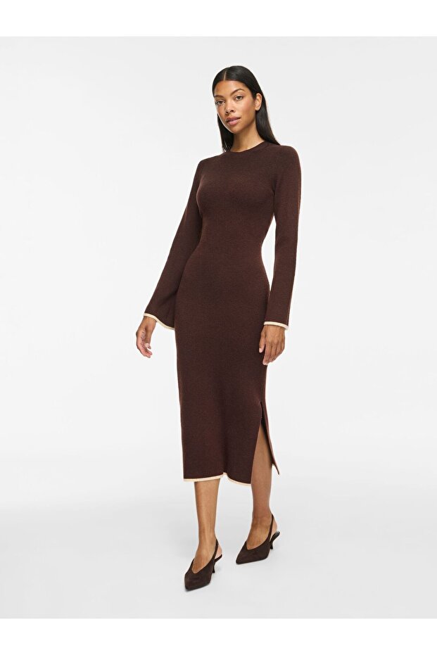 Maxikleid VIKERRY Gestricktes - 1