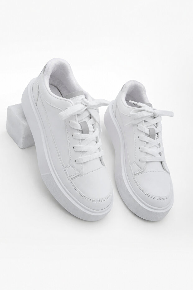Women's Sneakers Thick Sole Sports Shoes Domen White