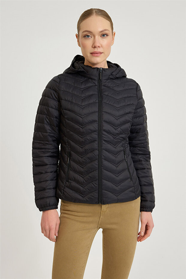 Zigzag Dikişli Mont