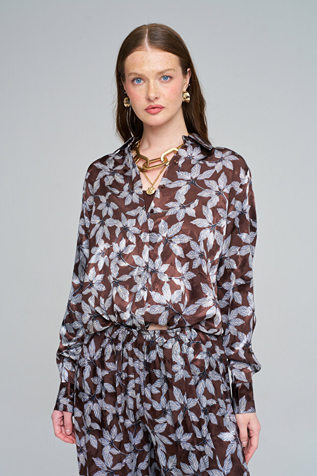 Women's Leaf Patterned Shirt with Tie Detail at the Waist