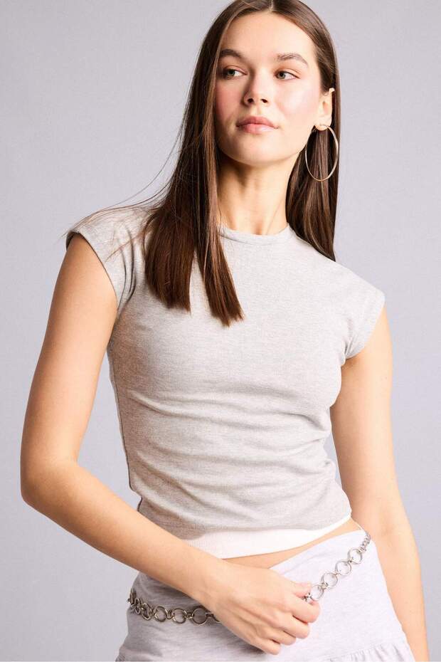 Fitted Crew Neck Ribbed Short Sleeve T-Shirt H1129Ax26Sp