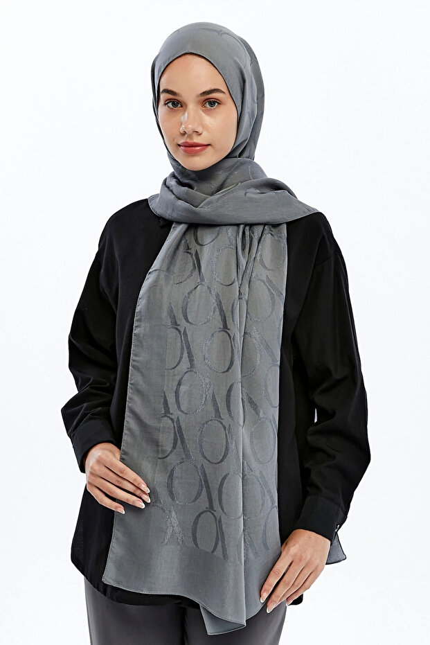 شال بنمط مزخرف من سلسلة علاية