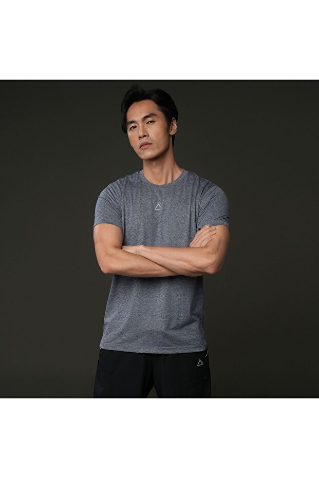 Men Slim Ultralight G-Motion Jacquard Tee